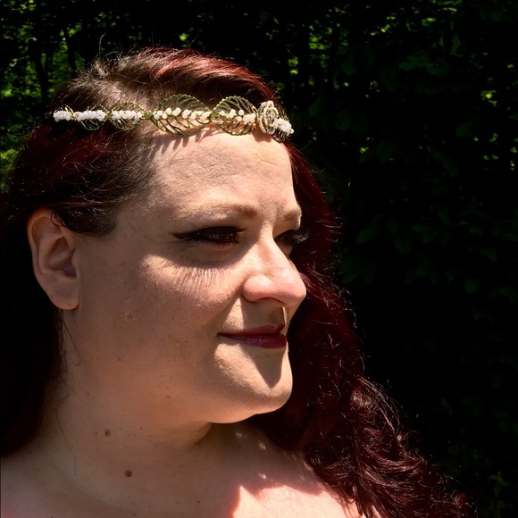 Custom made gold tiara - Picture 5 of 7